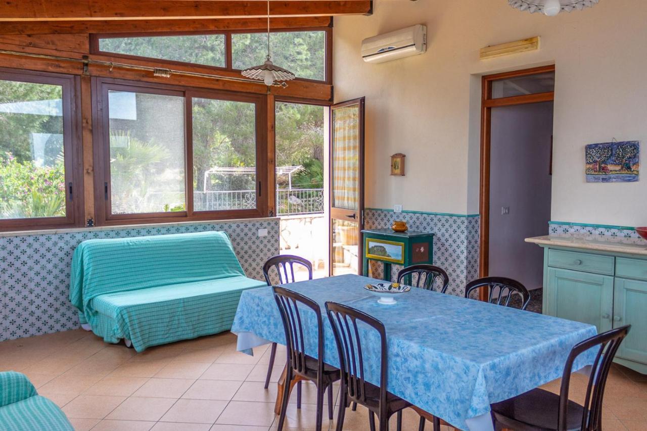 Villa Verde Con Vista Sul Mare San Vito Lo Capo Exteriör bild