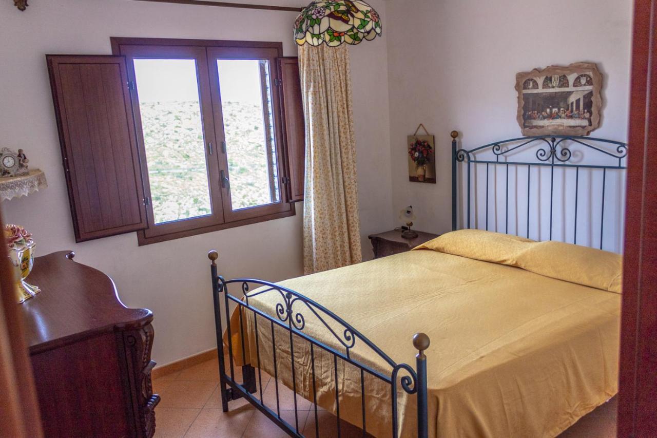 Villa Verde Con Vista Sul Mare San Vito Lo Capo Exteriör bild